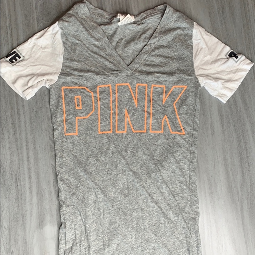 VS PINK Tee